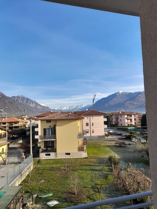 Casa Vacanza "Aurora" Costa Volpino Bagian luar foto